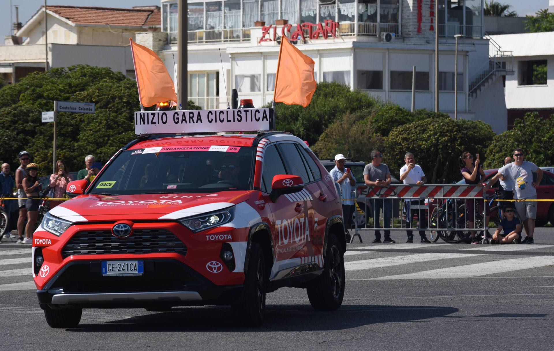 Il giro d''Italia fa tappa a Ostia